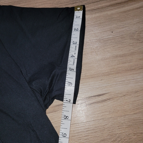 Womens Unique NWT Black Tee Shirt / Banana / Size Lg NWT - Picture 6 of 8